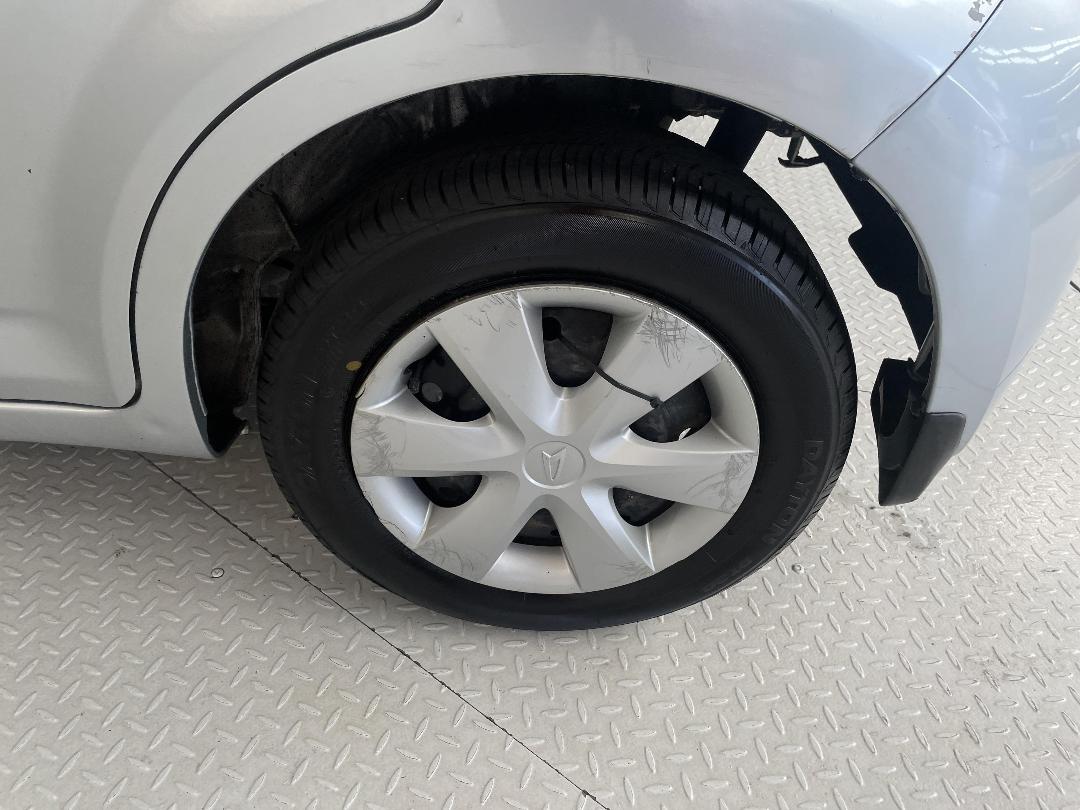 Photo '11' of Daihatsu Sirion