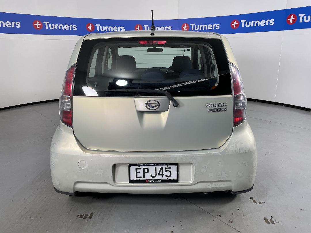 Photo '6' of Daihatsu Sirion