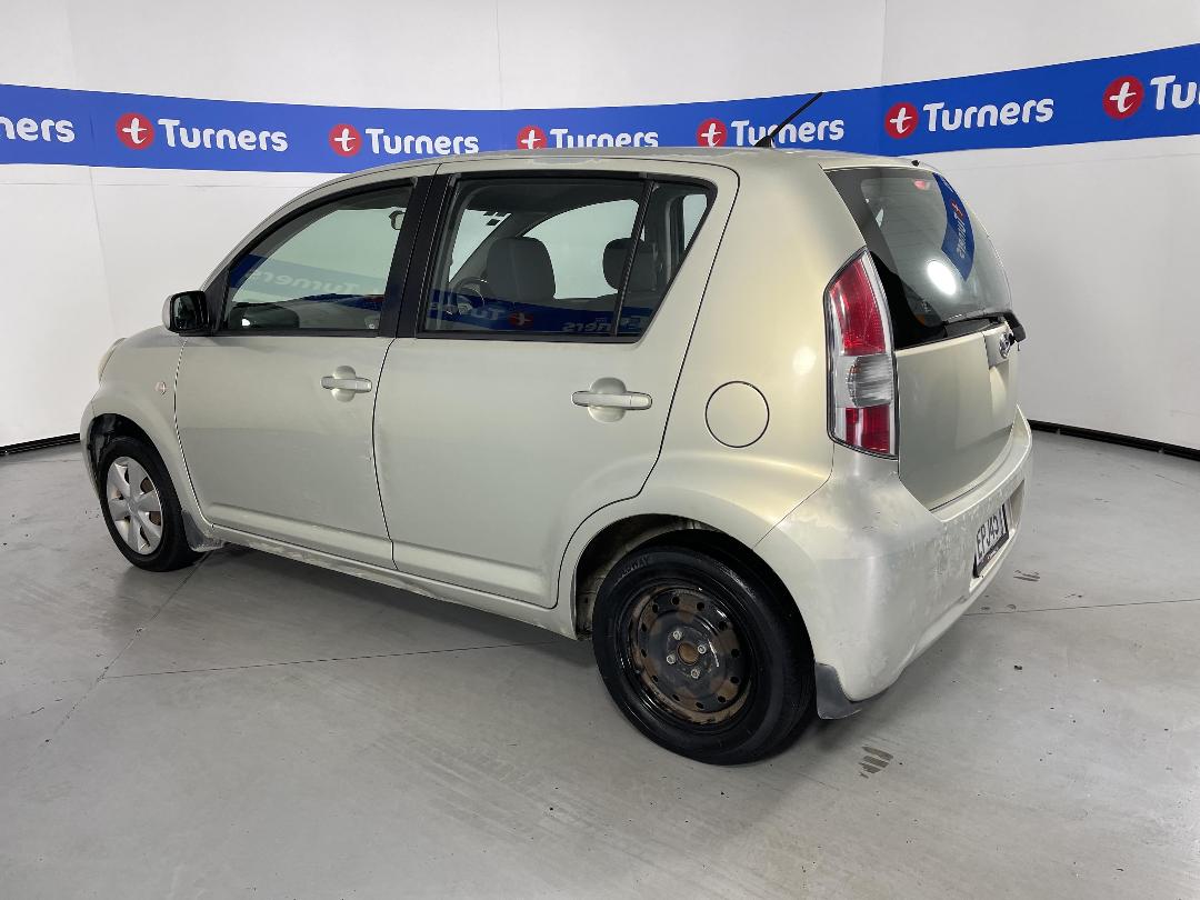 Photo '5' of Daihatsu Sirion