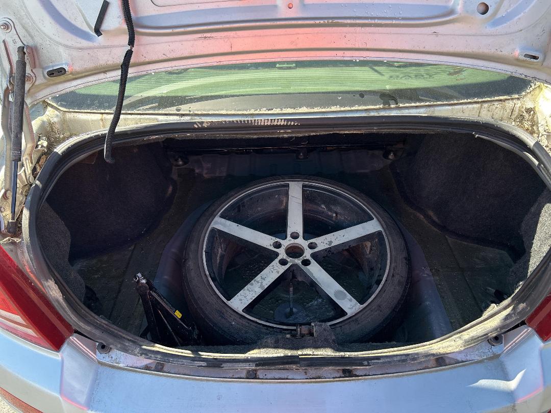 Photo '12' of Dodge Avenger