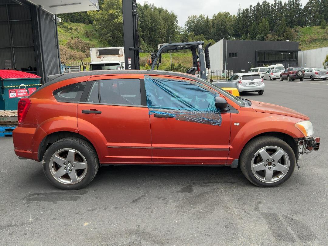 Photo '7' of Dodge Caliber SXT