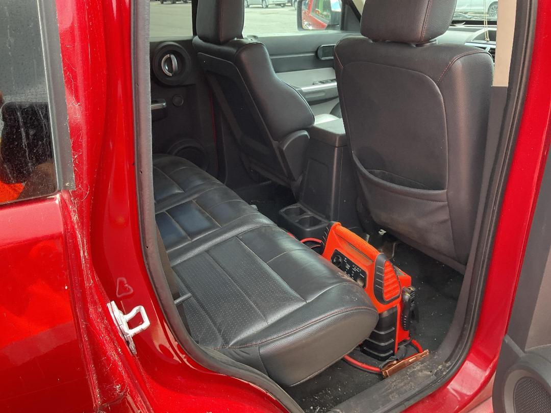 Photo '7' of Dodge Nitro R/T 4X4 3.7L V6