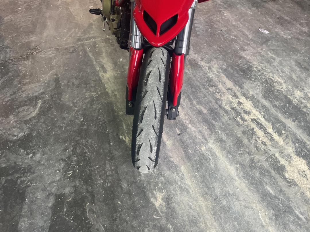 Photo '36' of Ducati Hypermotard HM1100 Photo '36' of Ducati Hypermotard HM1100
