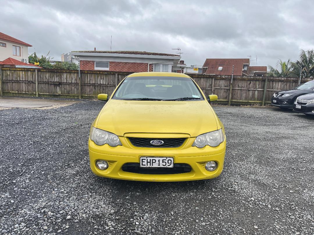 Photo '2' of Ford Falcon BF2 XR6 Photo '2' of Ford Falcon BF2 XR6