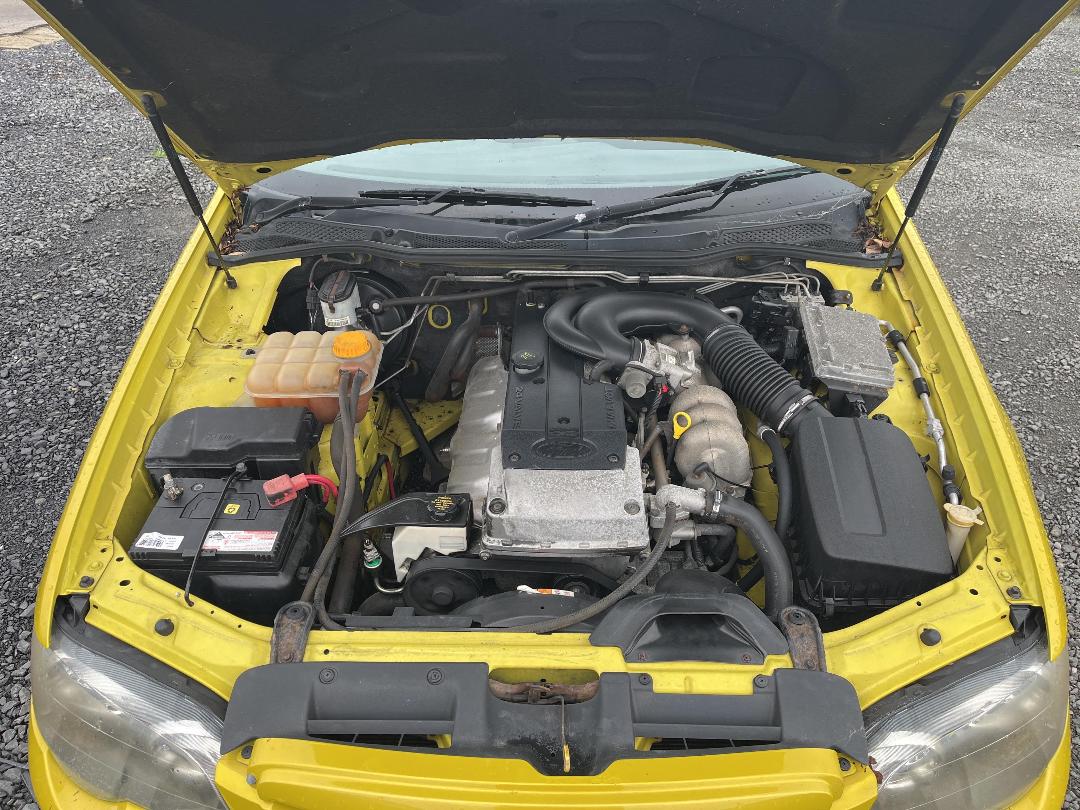 Photo '7' of Ford Falcon BF2 XR6 Photo '7' of Ford Falcon BF2 XR6