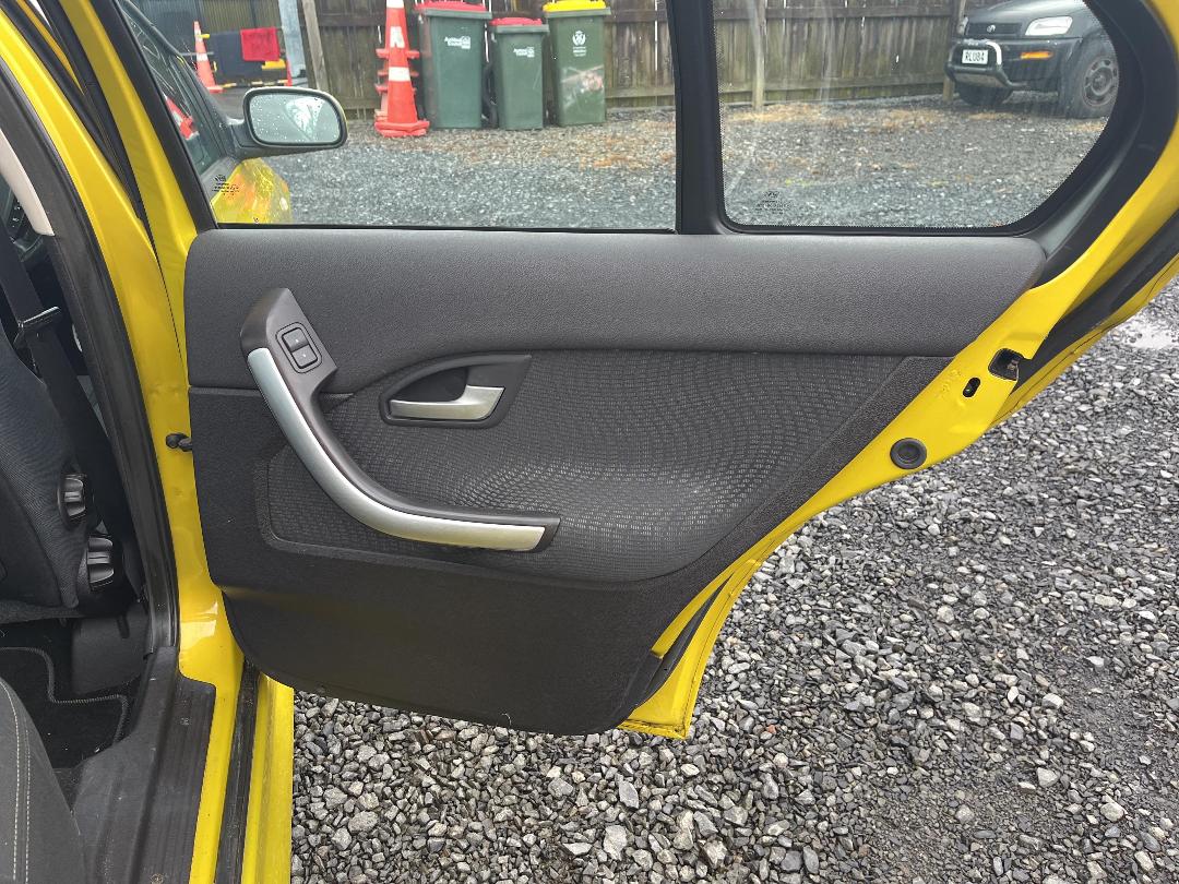 Photo '13' of Ford Falcon BF2 XR6 Photo '13' of Ford Falcon BF2 XR6