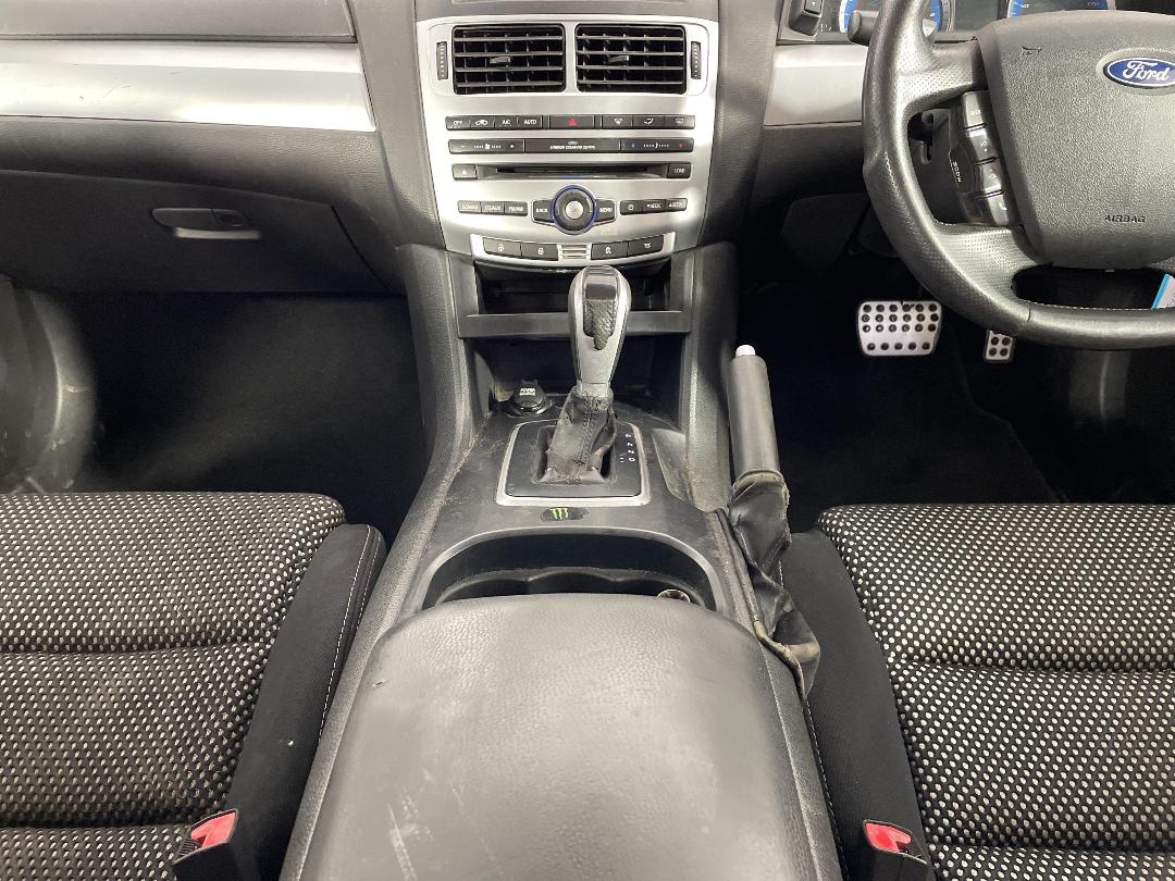 Photo '18' of Ford Falcon