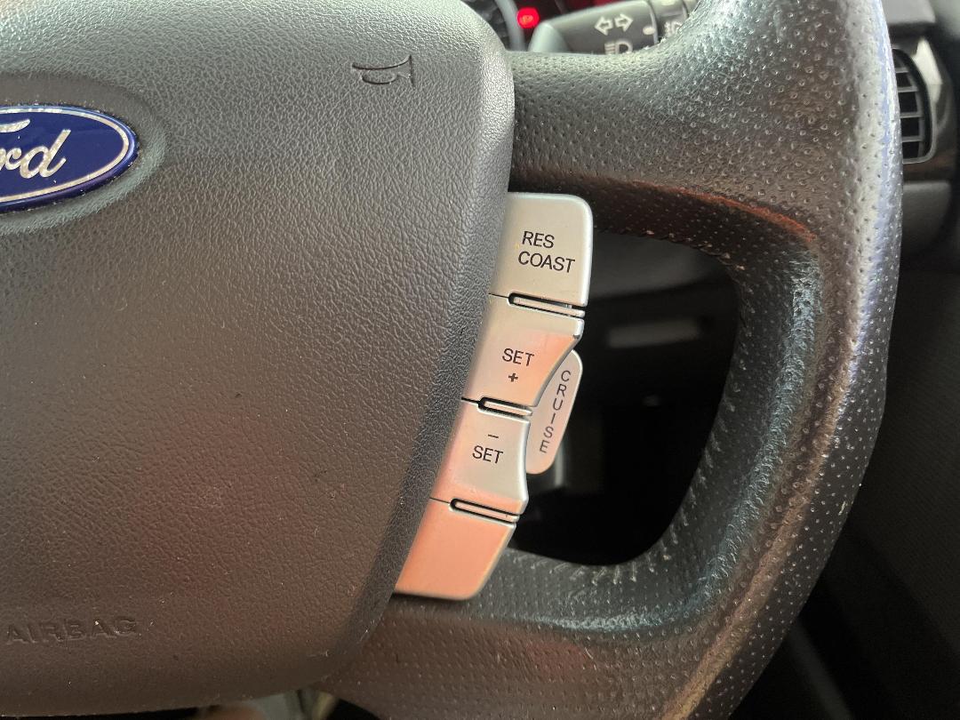 Photo '26' of Ford Falcon Photo '26' of Ford Falcon