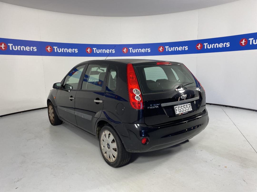 Photo '4' of Ford Fiesta Photo '4' of Ford Fiesta