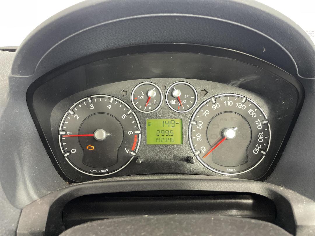 Photo '19' of Ford Fiesta Photo '19' of Ford Fiesta