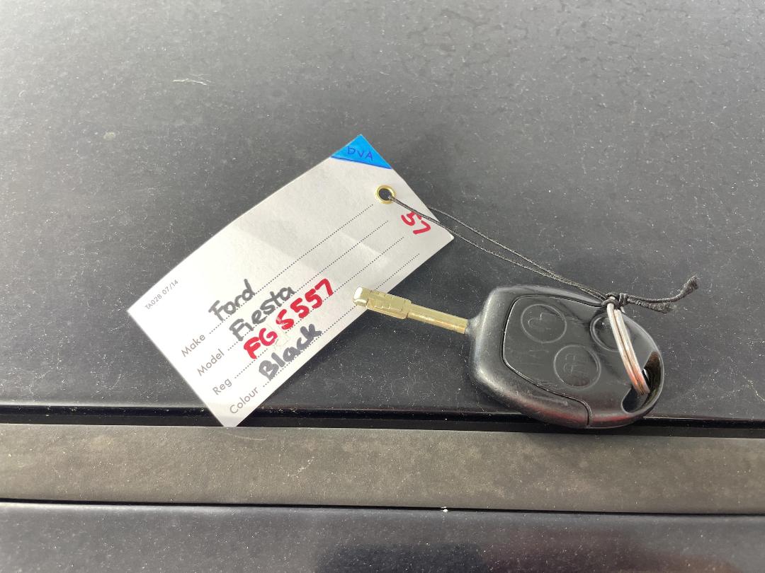 Photo '20' of Ford Fiesta Photo '20' of Ford Fiesta