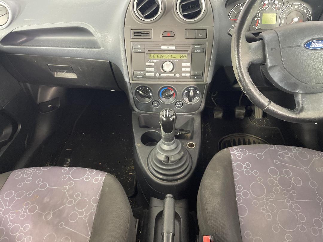 Photo '16' of Ford Fiesta Photo '16' of Ford Fiesta