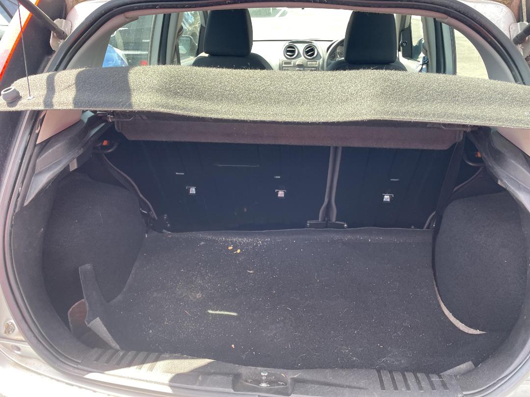 Photo '12' of Ford Fiesta