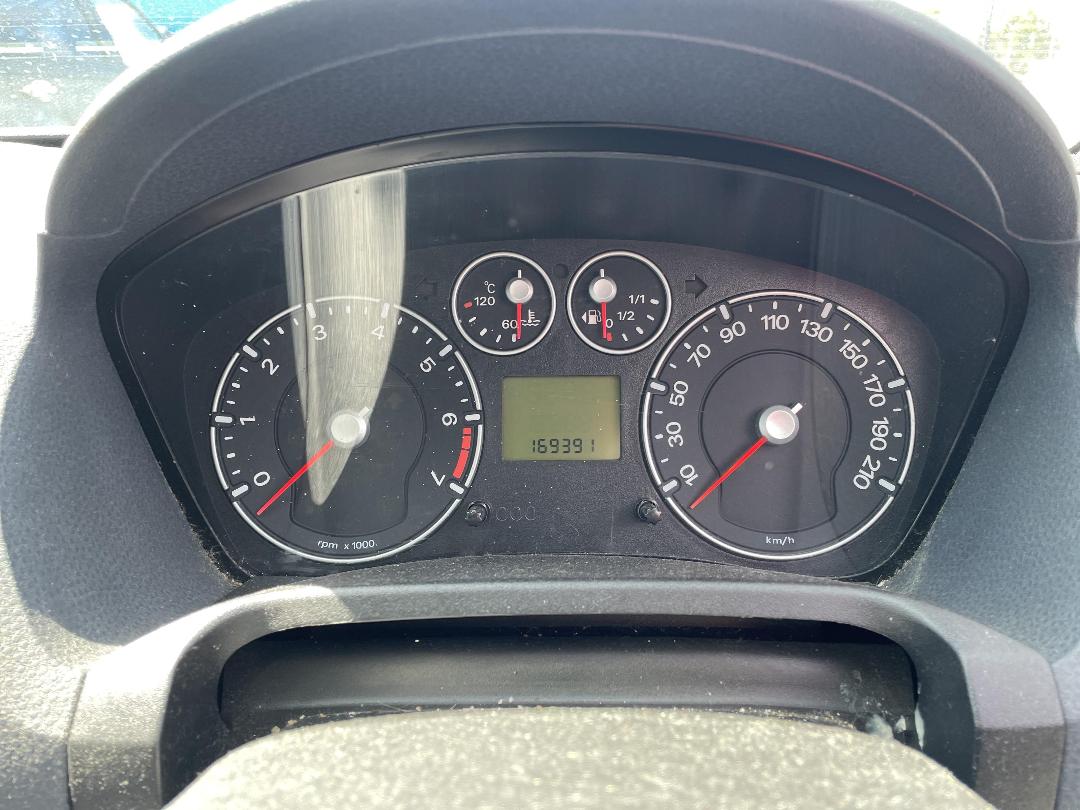 Photo '16' of Ford Fiesta