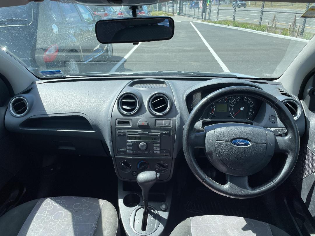 Photo '19' of Ford Fiesta