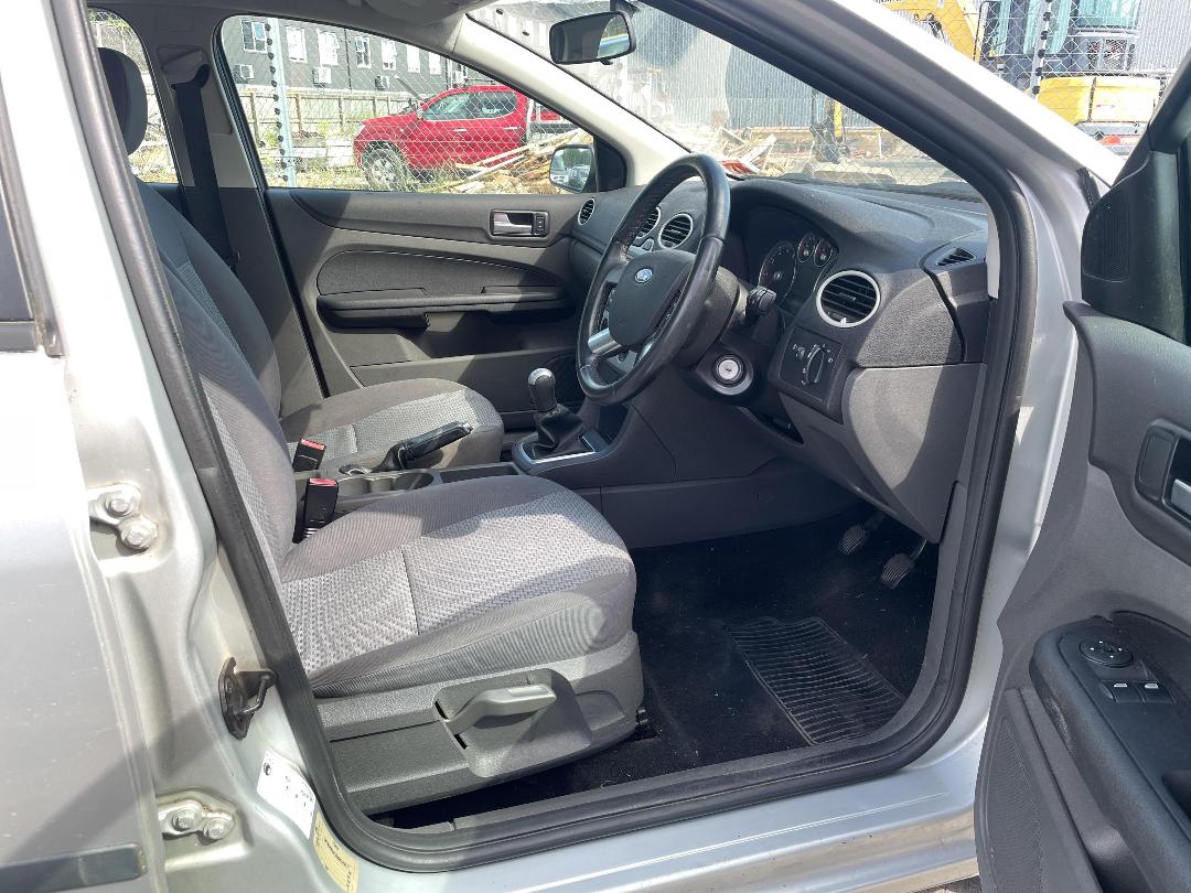 Photo '13' of Ford Focus Photo '13' of Ford Focus