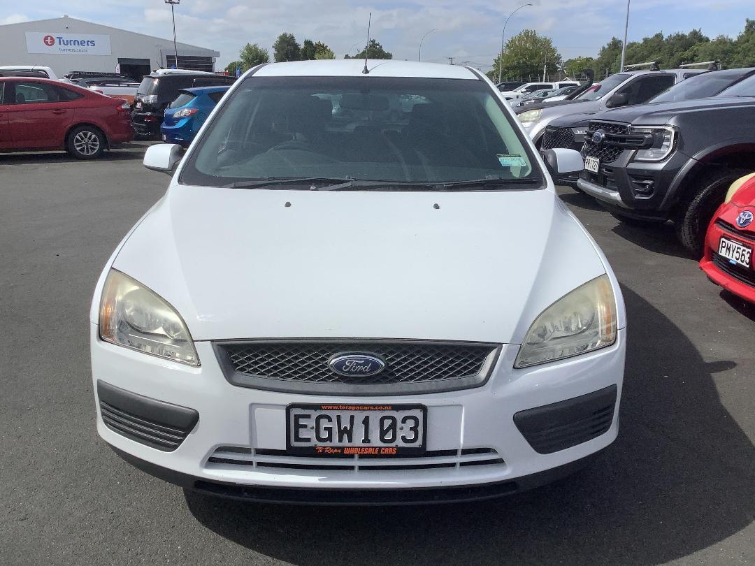 Photo '2' of Ford Focus