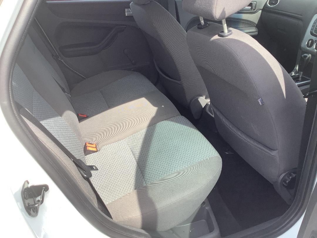 Photo '10' of Ford Focus