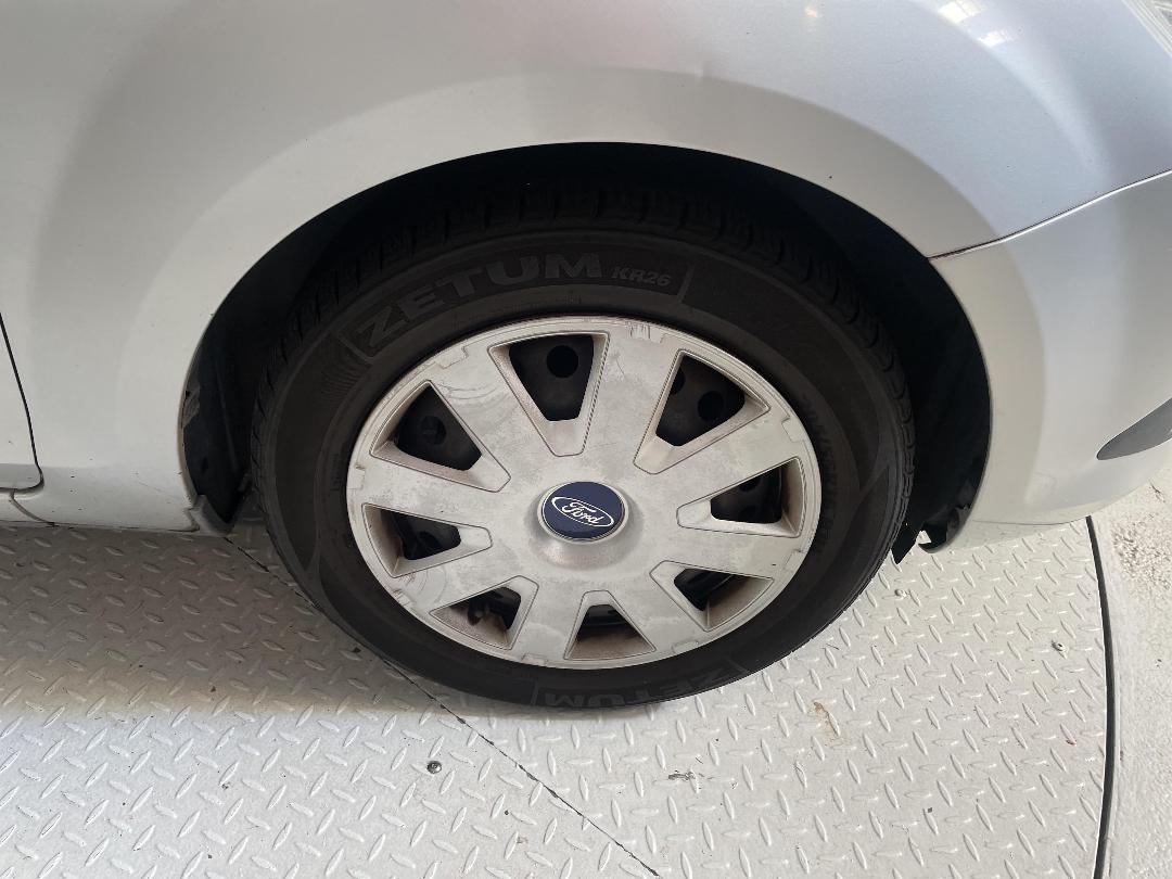 Photo '9' of Ford Focus Photo '9' of Ford Focus