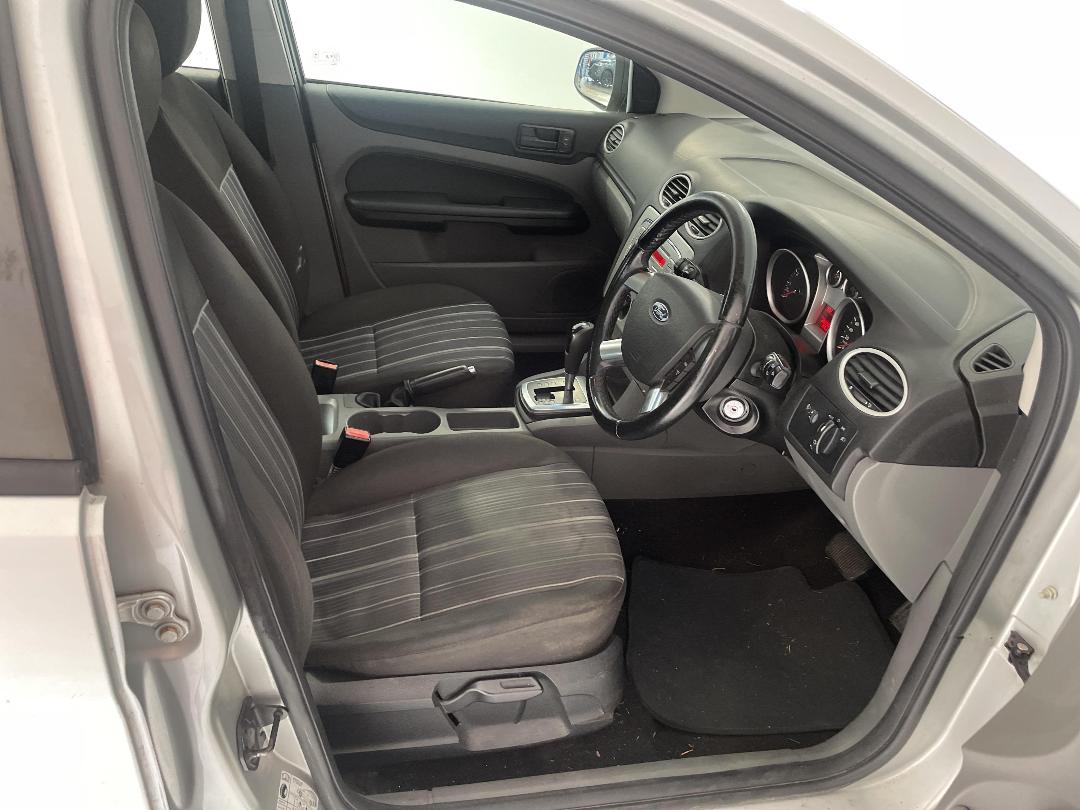 Photo '16' of Ford Focus Photo '16' of Ford Focus