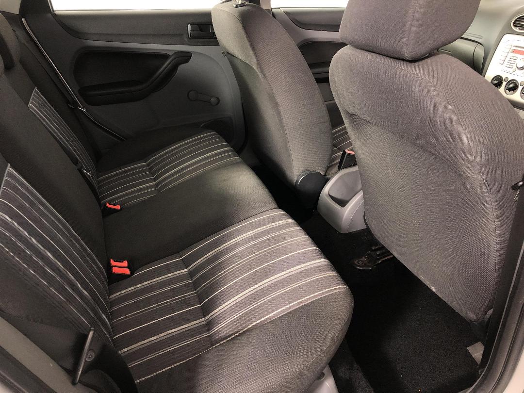 Photo '20' of Ford Focus Photo '20' of Ford Focus