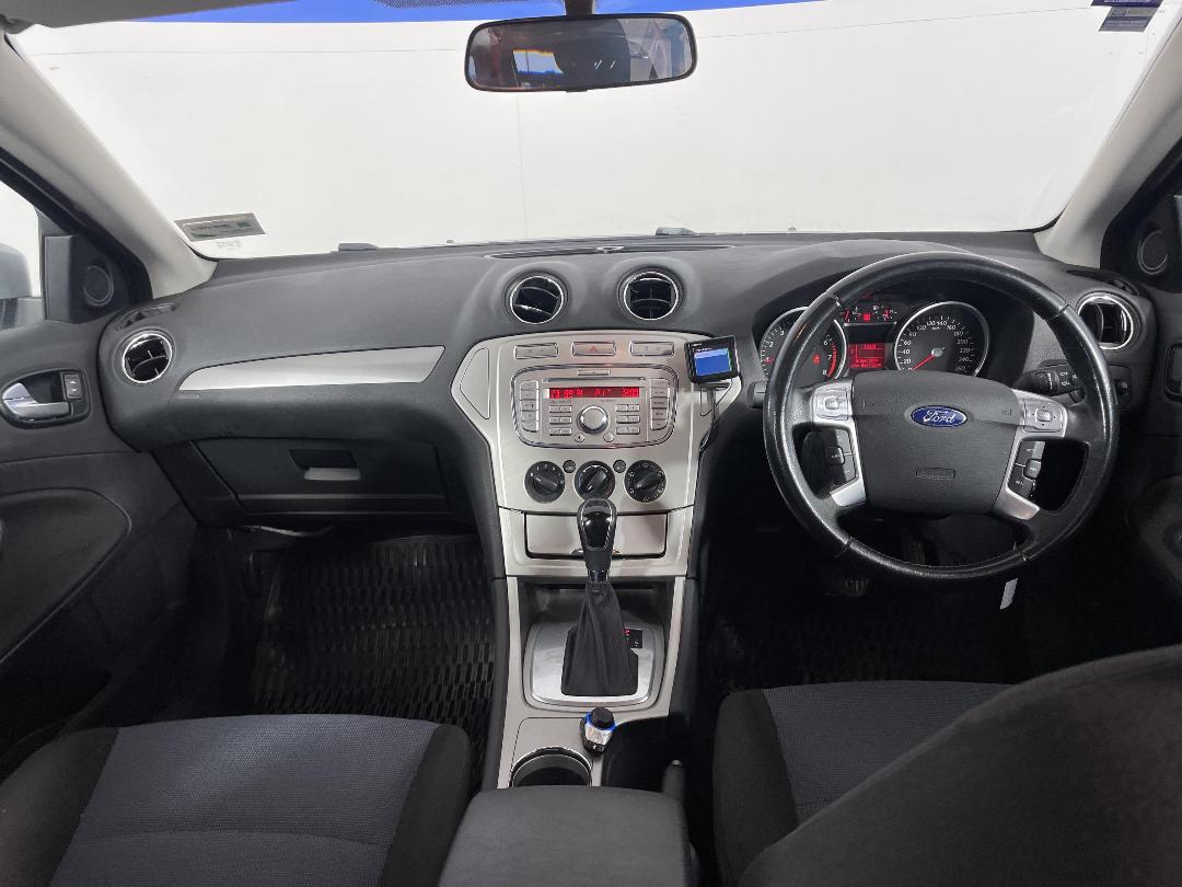 Photo '15' of Ford Mondeo Photo '15' of Ford Mondeo