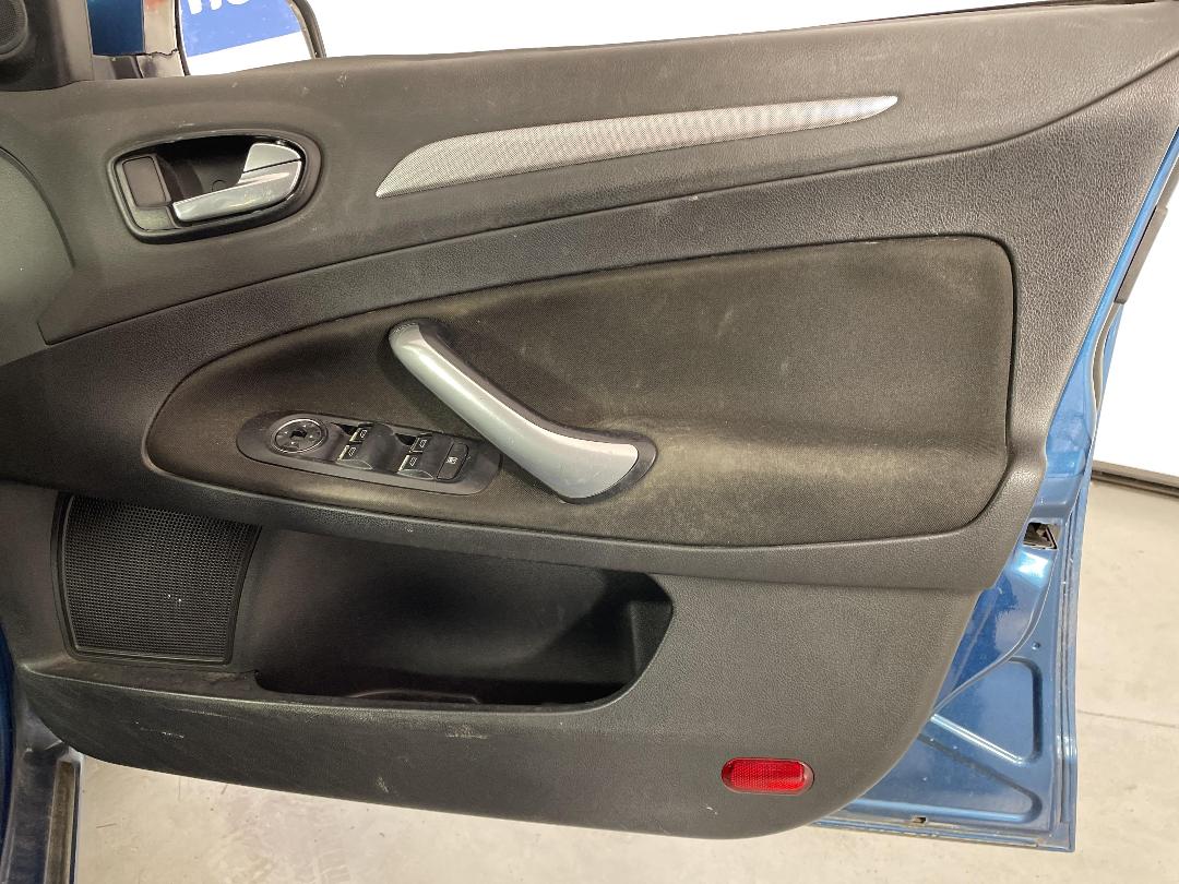 Photo '15' of Ford Mondeo