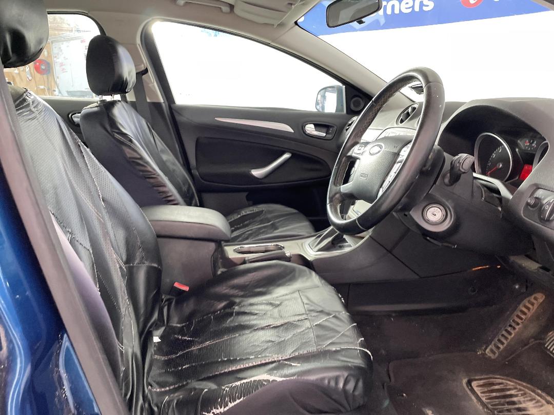 Photo '16' of Ford Mondeo