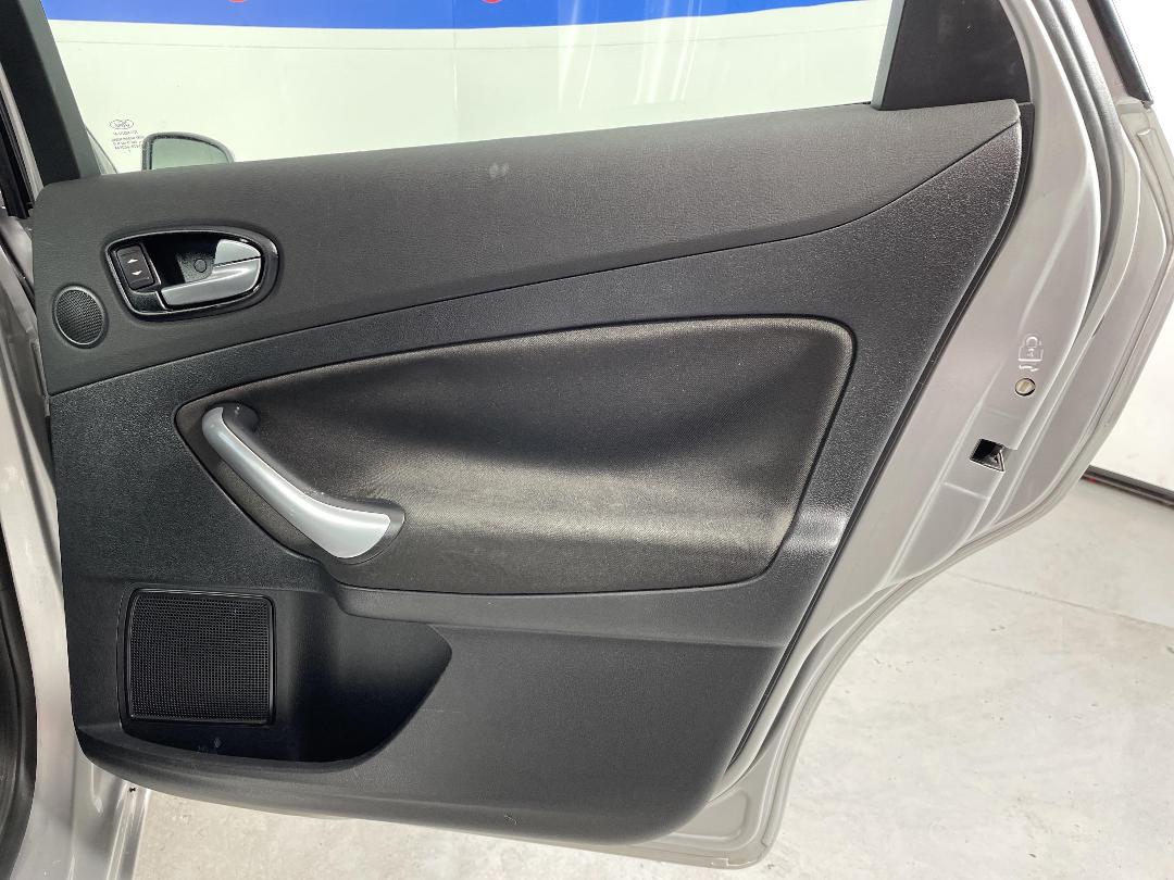 Photo '19' of Ford Mondeo Photo '19' of Ford Mondeo