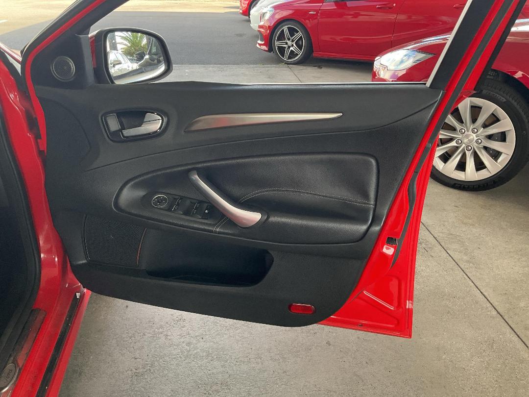 Photo '13' of Ford Mondeo XR5