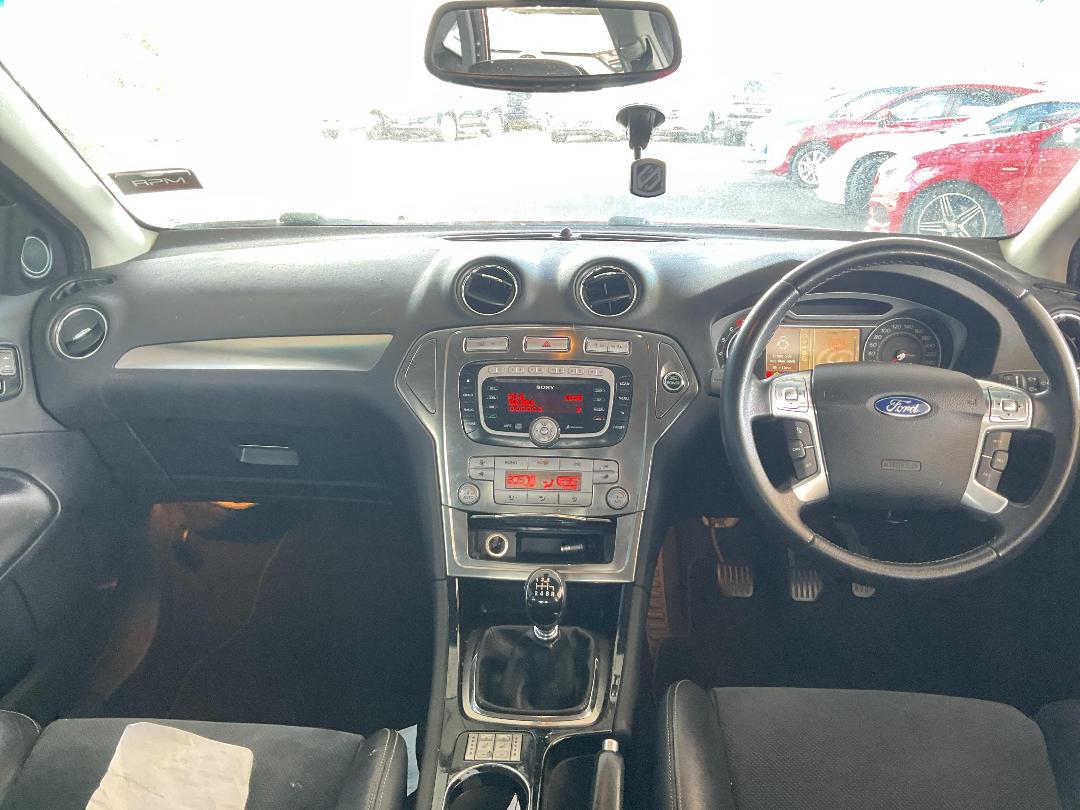 Photo '15' of Ford Mondeo XR5