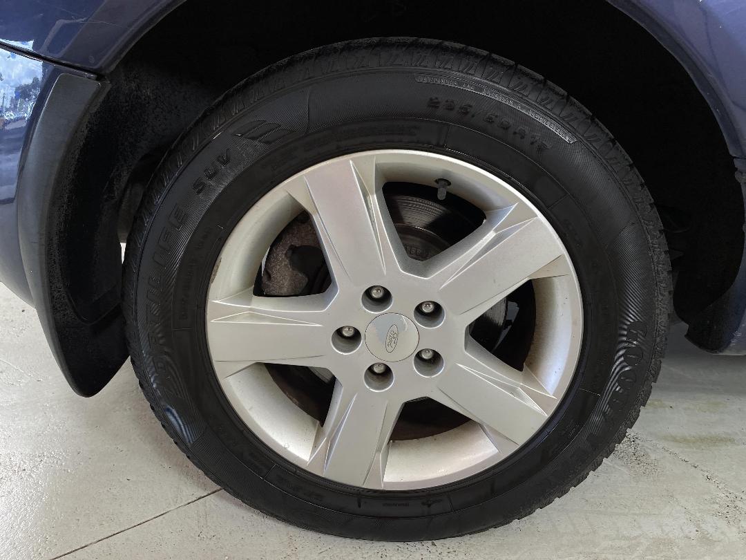 Photo '12' of Ford Territory