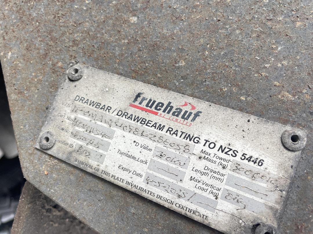 Photo '16' of Freightliner Argosy TSB Curtainsider