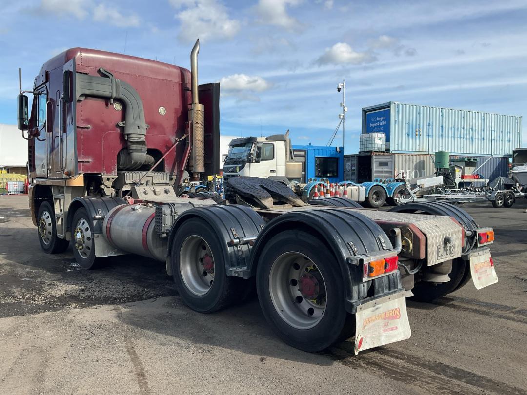Photo '6' of Freightliner Argosy Cement Blower Tractor Unit Photo '6' of Freightliner Argosy Cement Blower Tractor Unit