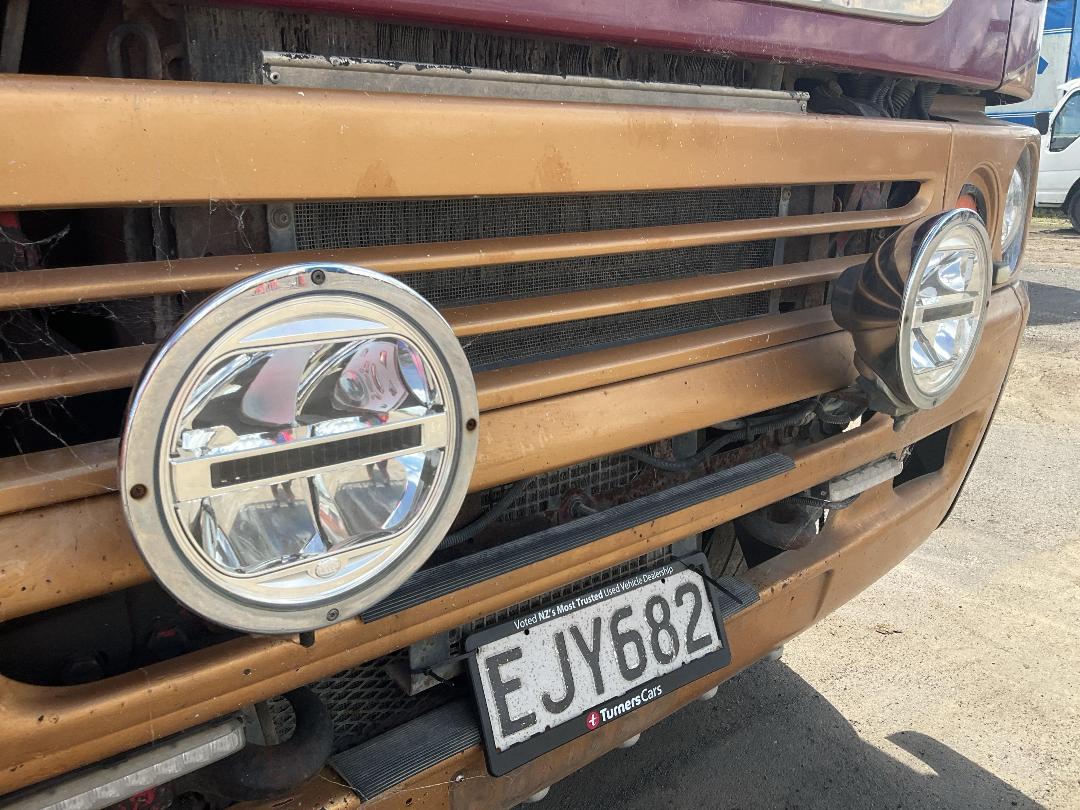 Photo '43' of Freightliner Argosy Cement Blower Tractor Unit