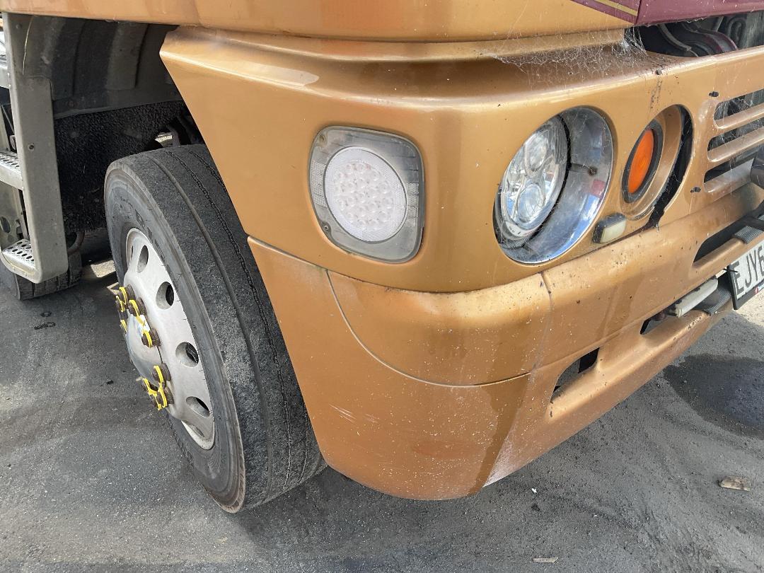 Photo '44' of Freightliner Argosy Cement Blower Tractor Unit