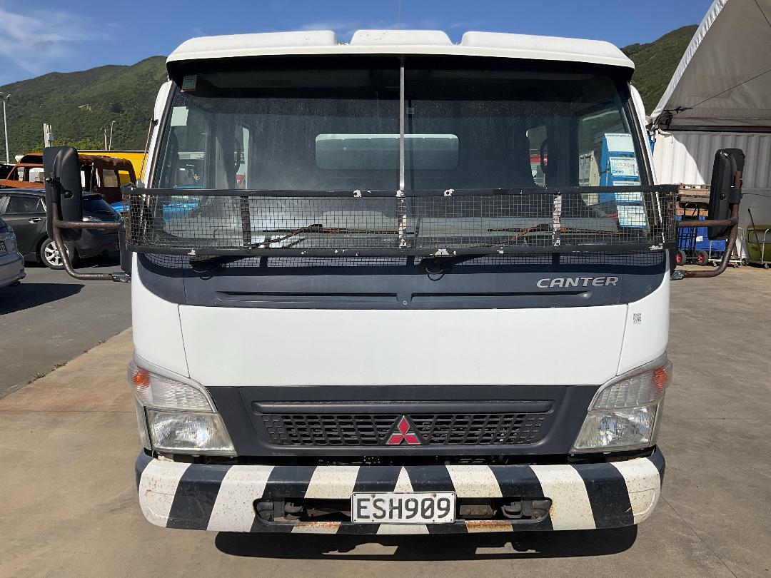 Photo '13' of Fuso Canter FE150W2 Double Cab - Tipper
