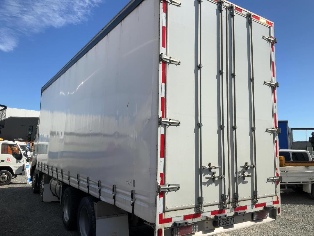 Photo '4' of Hino FY 1 EUPG-WPN Curtain/Chiller