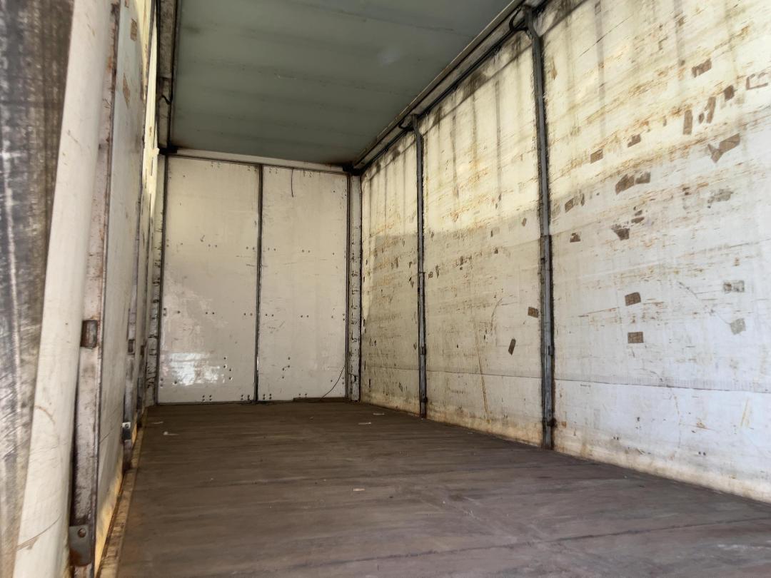 Photo '13' of Hino FY 1 EUPG-WPN Curtain/Chiller