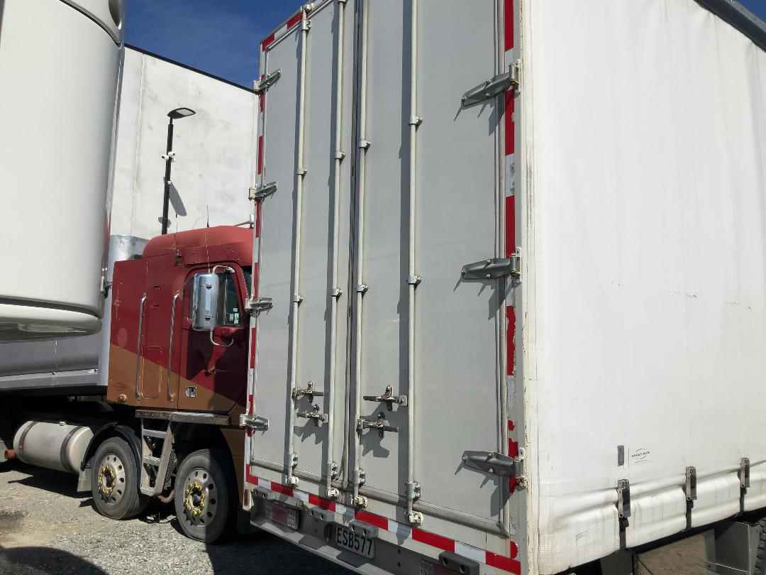 Photo '6' of Hino FY 1 EUPG-WPN Curtain/Chiller