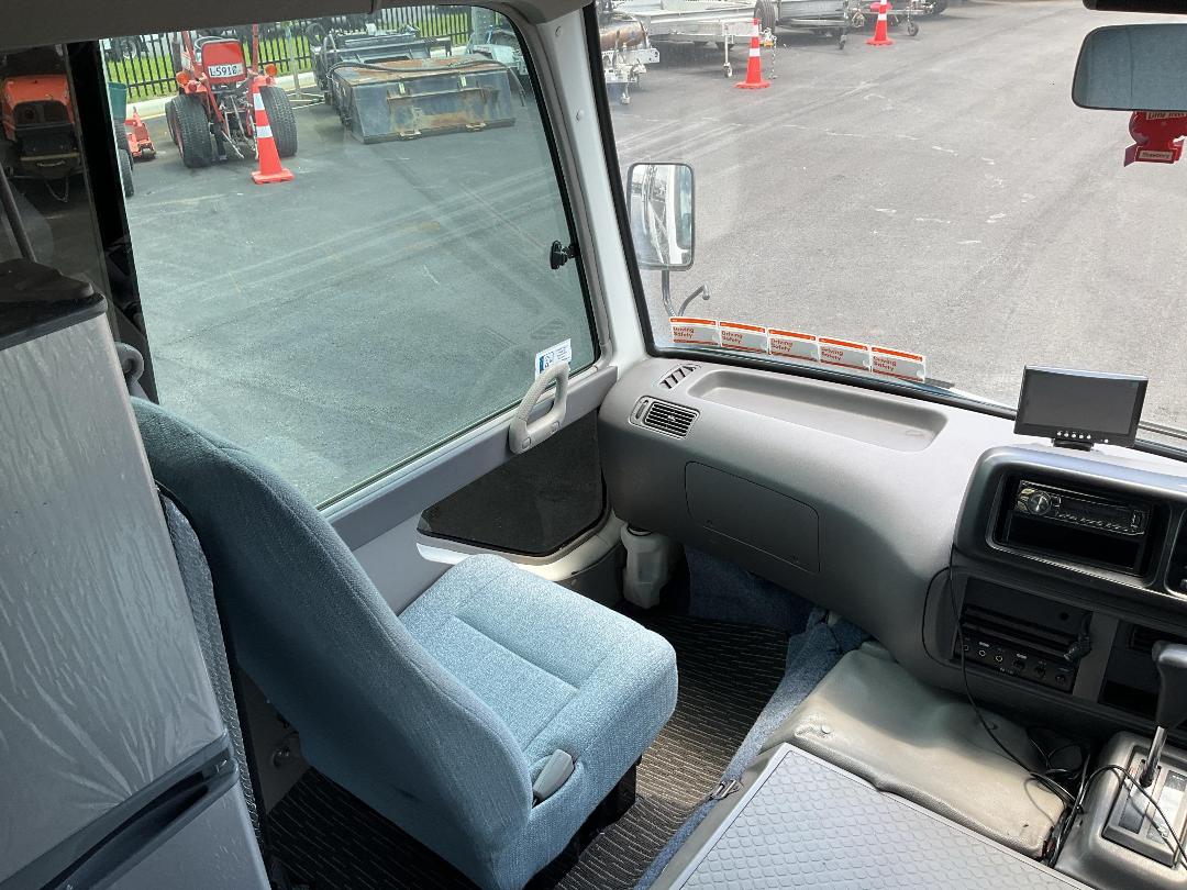 Photo '10' of Hino Liesse XZB50 Motorhome Photo '10' of Hino Liesse XZB50 Motorhome