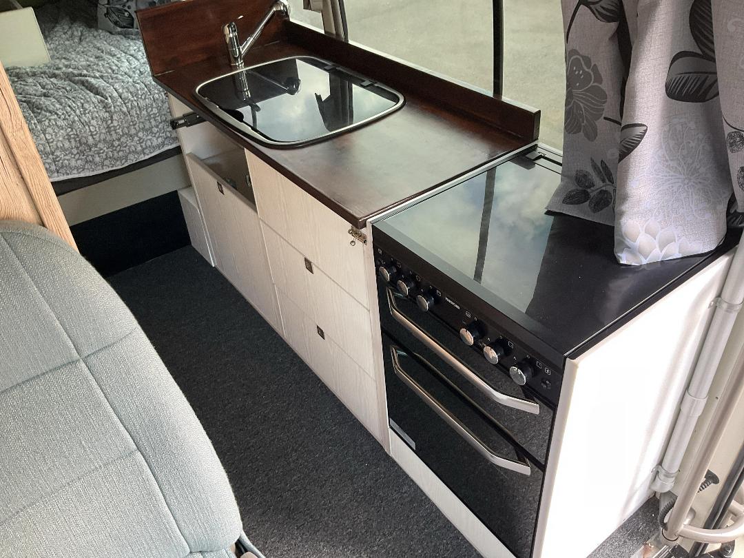 Photo '13' of Hino Liesse XZB50 Motorhome Photo '13' of Hino Liesse XZB50 Motorhome