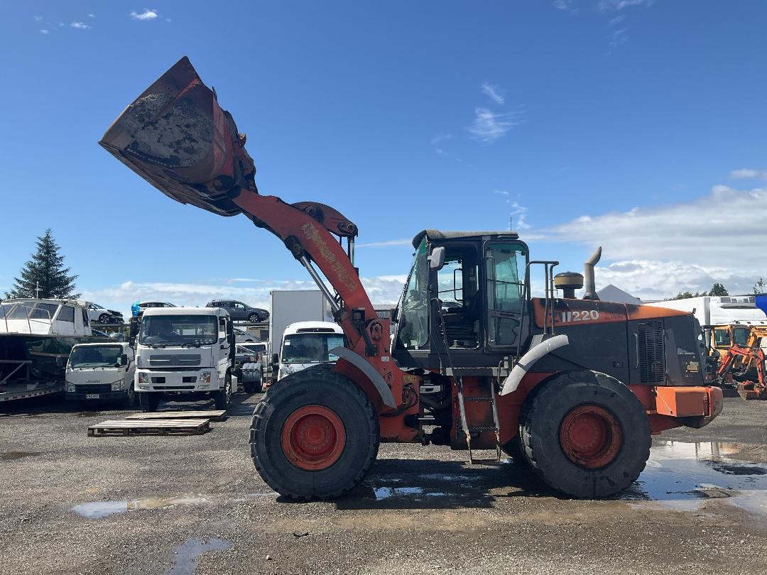 Photo '9' of Hitachi ZW220 Wheel Loader