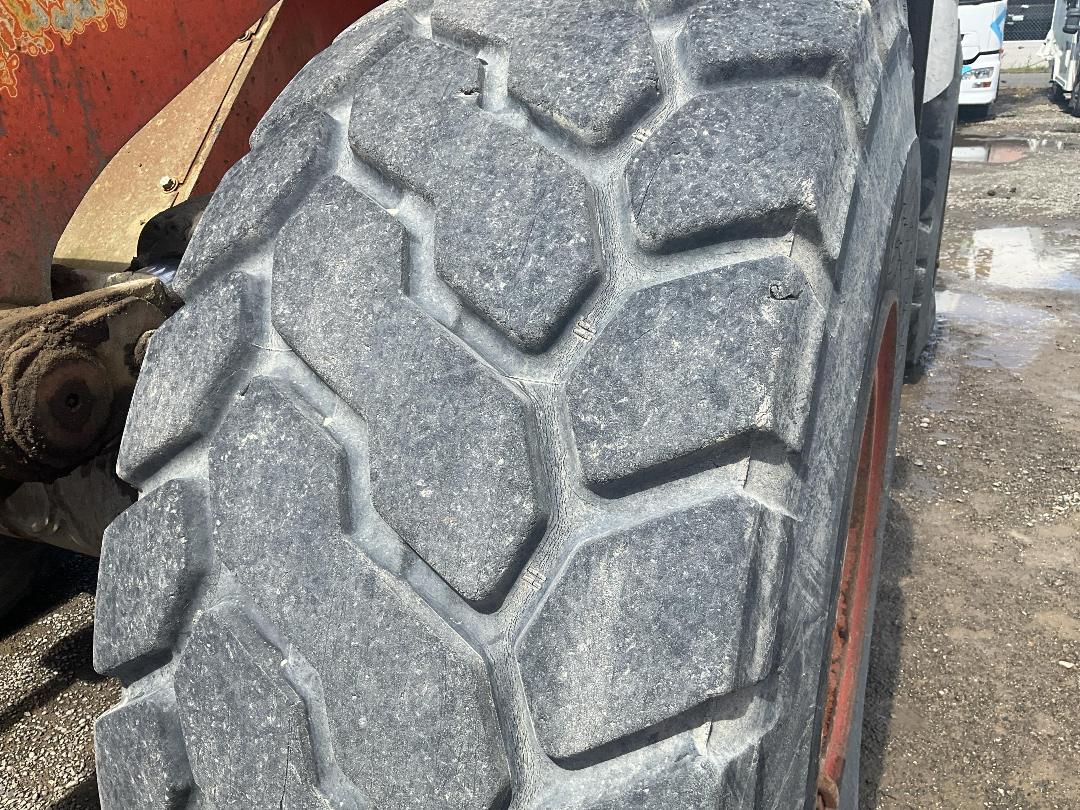 Photo '31' of Hitachi ZW220 Wheel Loader