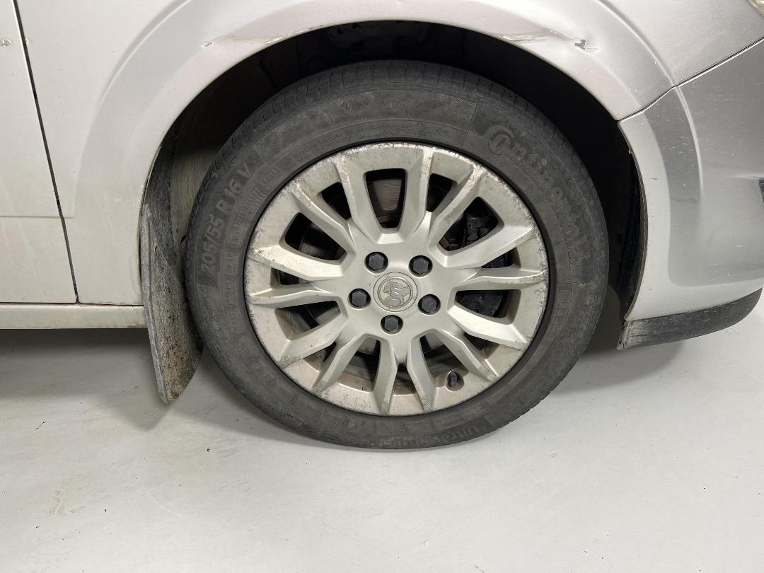 Photo '2' of Holden Astra MY9.0 Cdti Wagon Photo '2' of Holden Astra MY9.0 Cdti Wagon