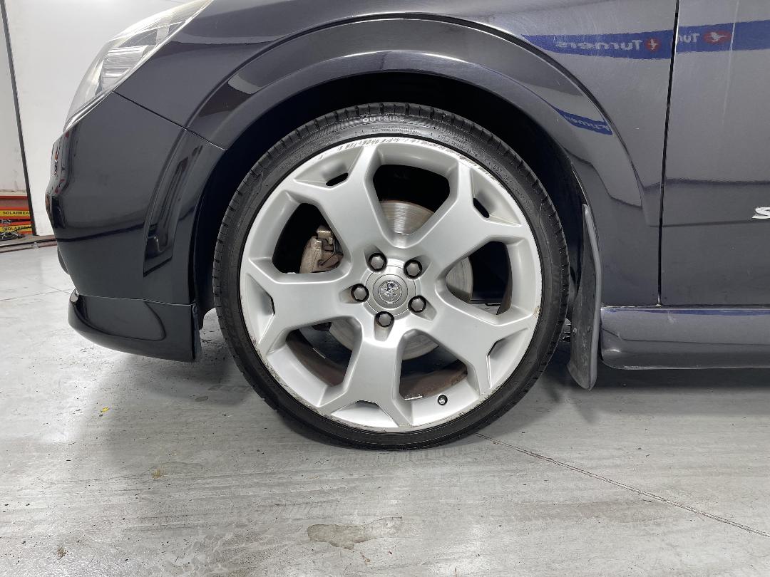 Photo '10' of Holden Astra