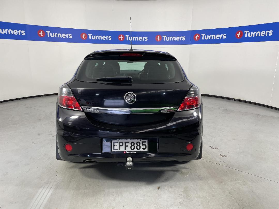 Photo '6' of Holden Astra