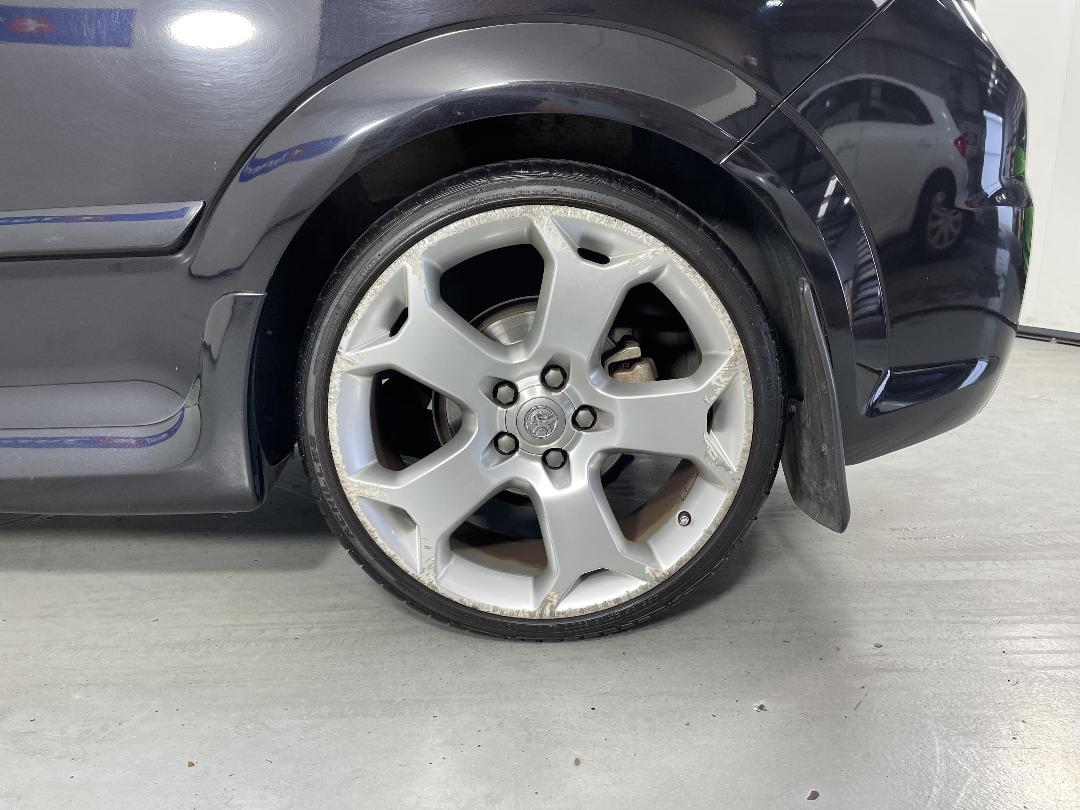 Photo '11' of Holden Astra