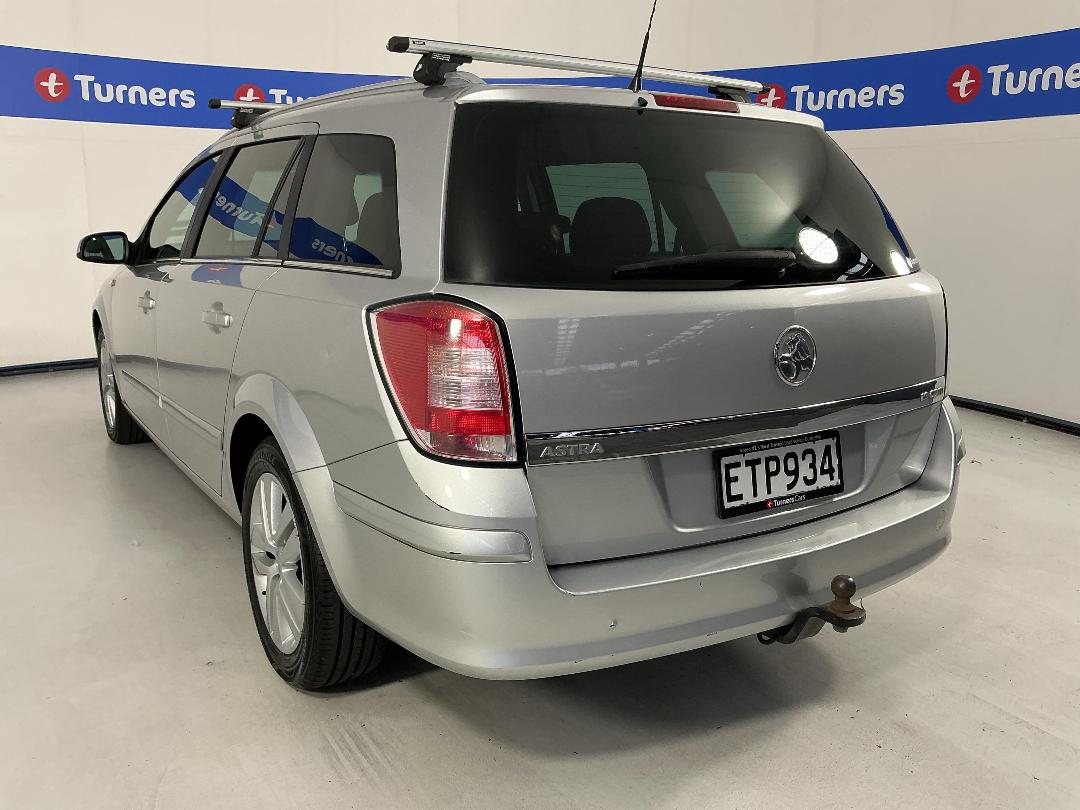 Photo '5' of Holden Astra