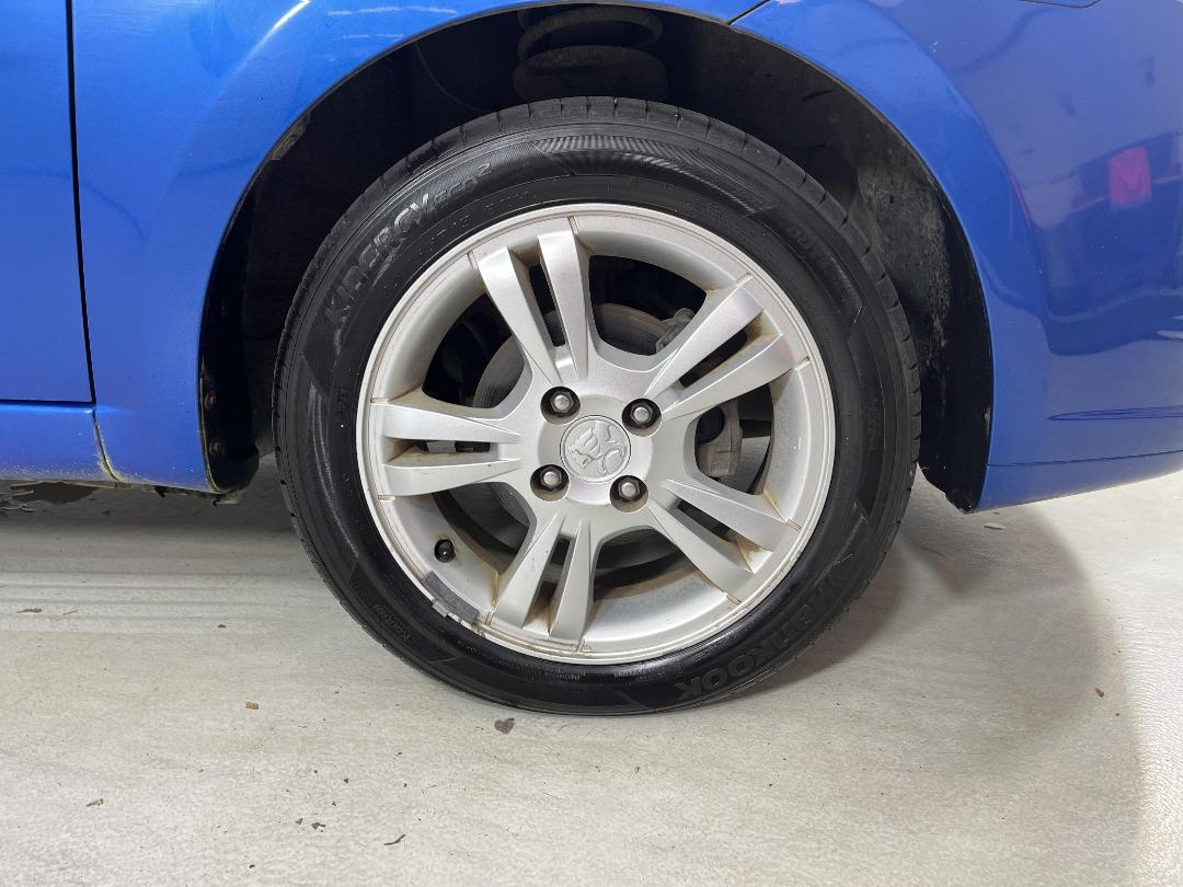 Photo '9' of Holden Barina Photo '9' of Holden Barina